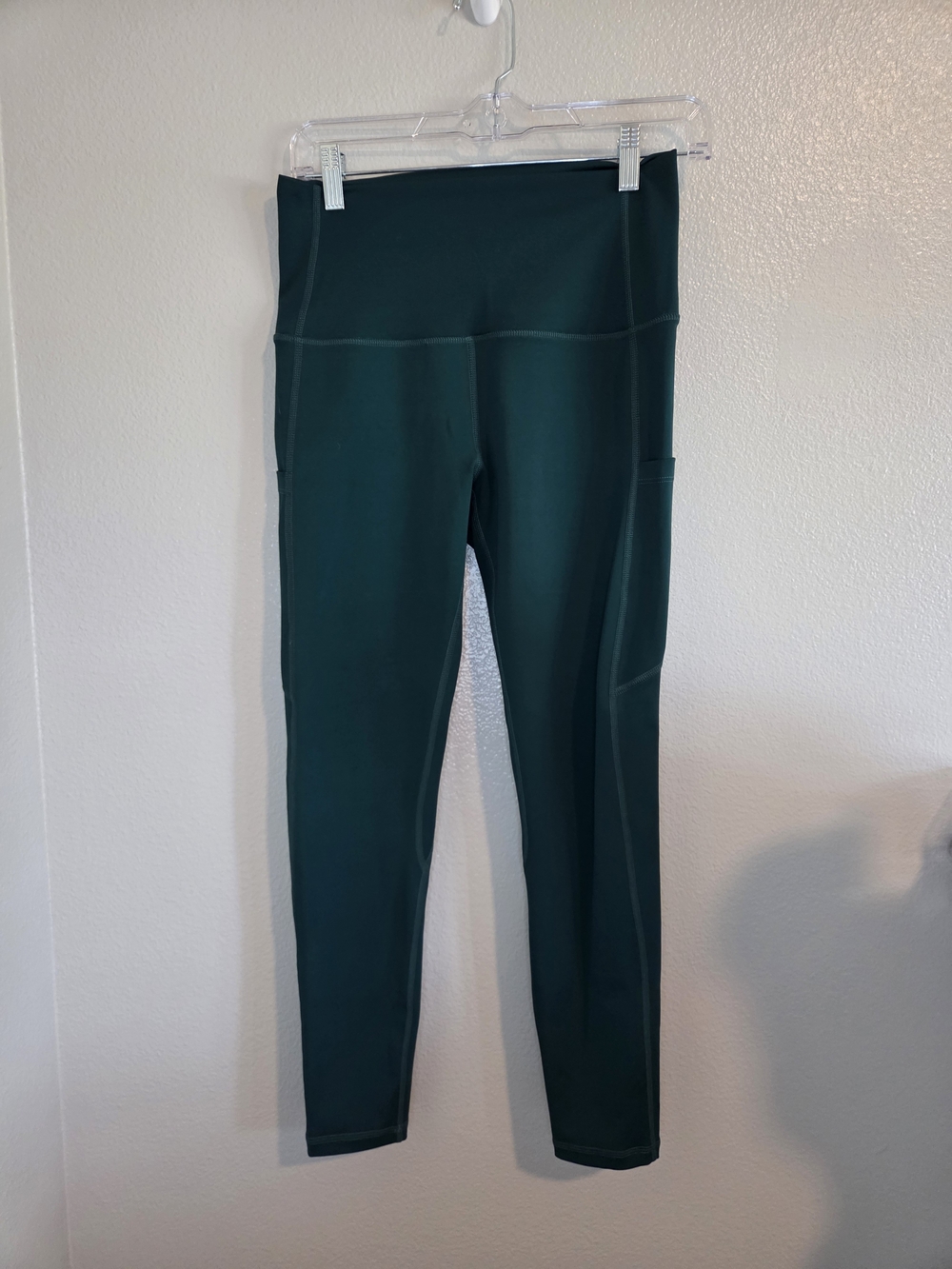 NWOT Fox & Robin High-Waist Running Tights in Forest Green